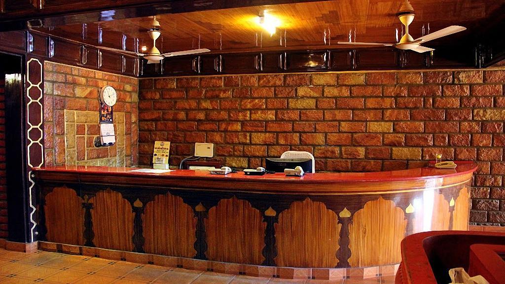 Hotel Sagar Kambam Extérieur photo